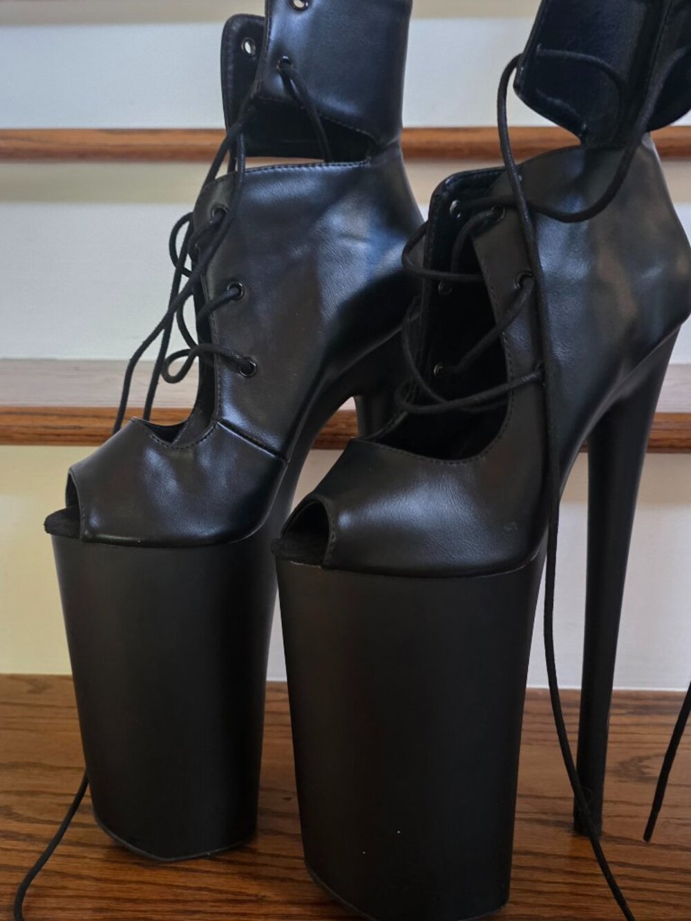 10 inch exotic dance heels size 6